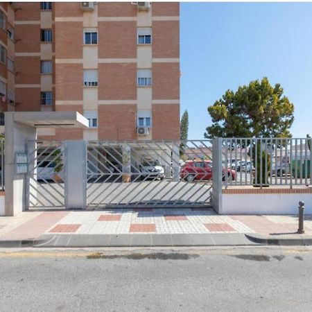 Apartamentos Vialia Sol Y Playa Málaga Dış mekan fotoğraf